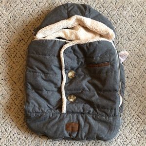 JJ Cole Urban Bundle Me Car Seat Cover